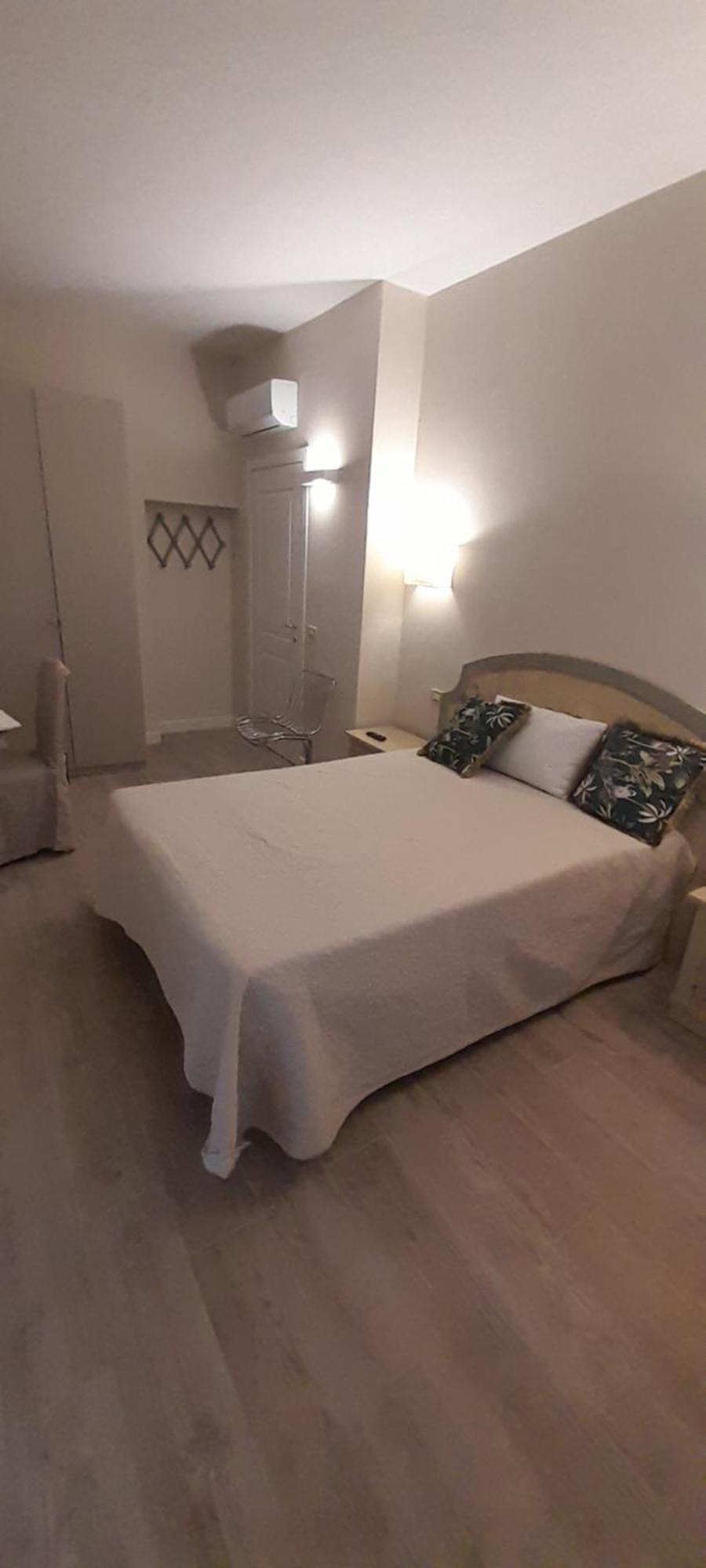 Central Luxury Rooms Όλμπια Εξωτερικό φωτογραφία